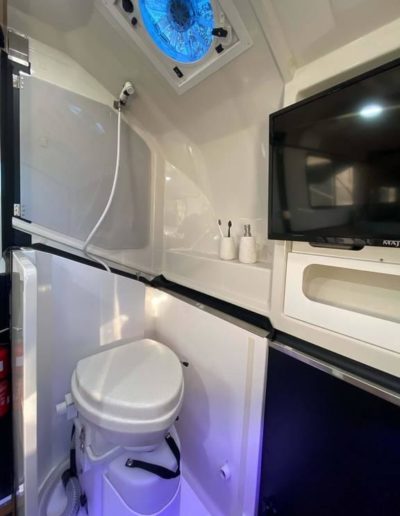 Karavan Bathroom