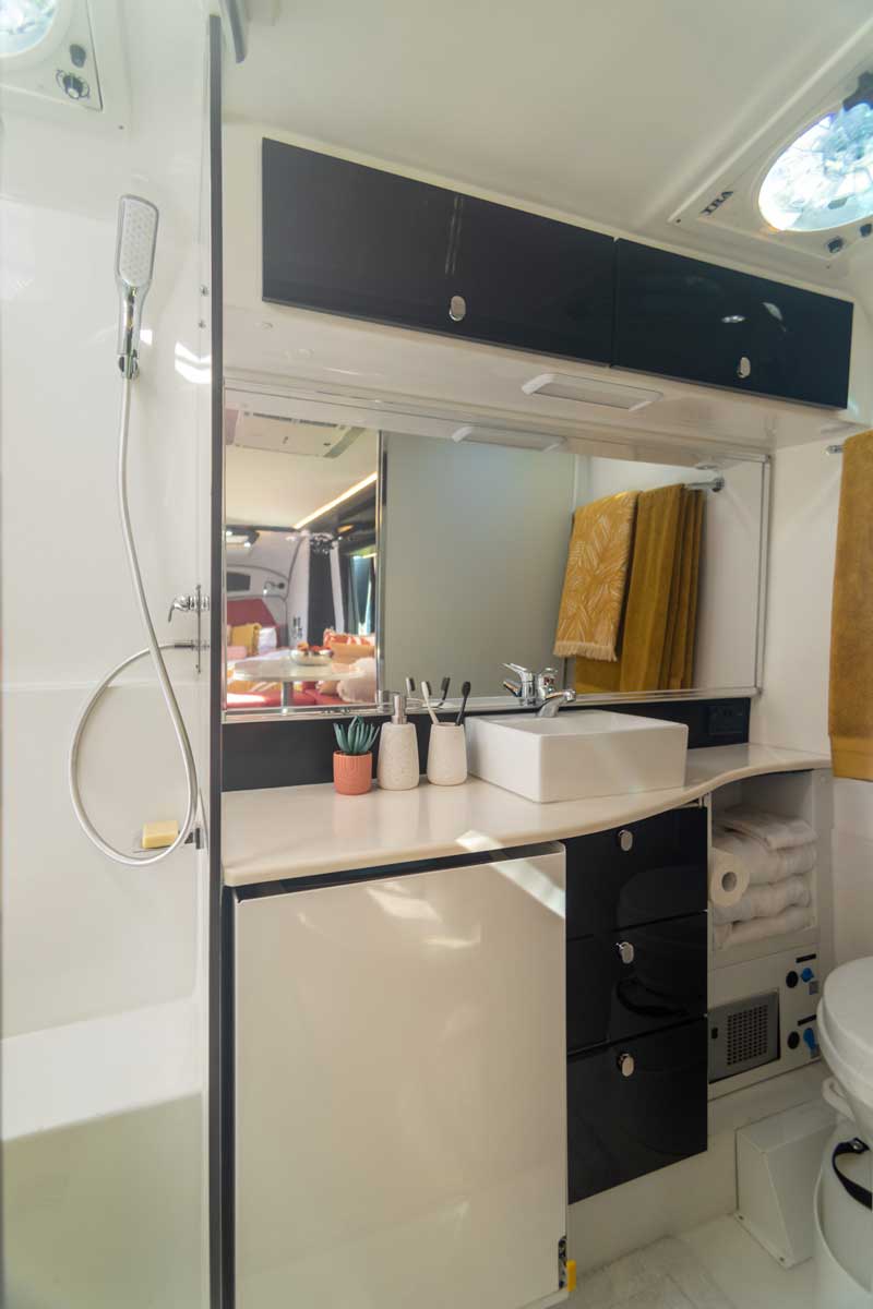 Kruiser T Class Kimberly Kampers RVs Of America