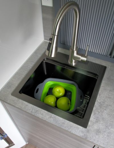 Dweller 15 Kitchen Sink