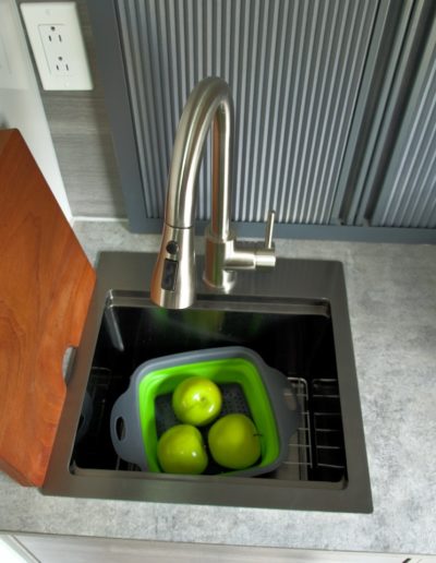 Dweller 15 Kitchen Sink