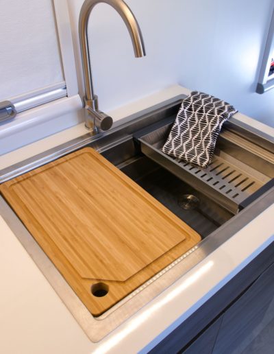 Imperial Outdoors Xplore X195 sink 6