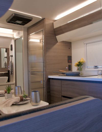 Imperial Outdoors Xplore X195 dining