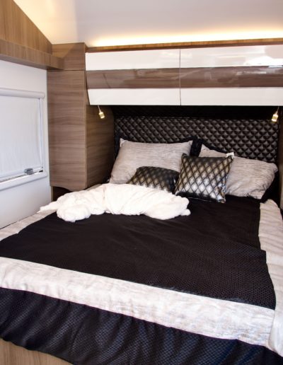 Imperial Outdoors Xplore X195 bed