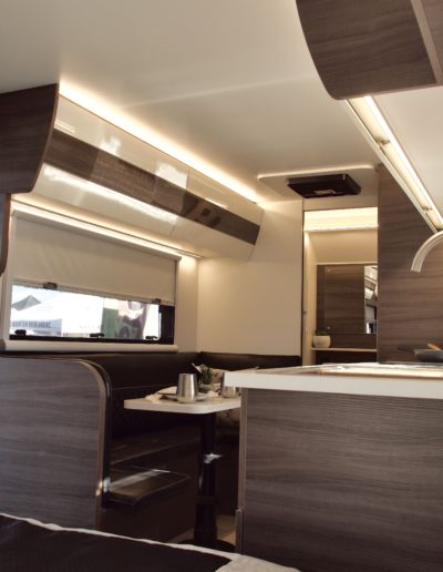 Imperial Outdoors Xplore X195 kitchen and dining