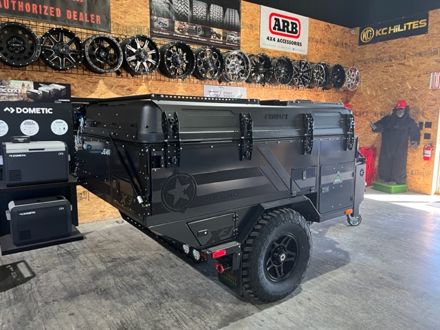 2022 PATRIOT CAMPER X3 *Pre-Owned*