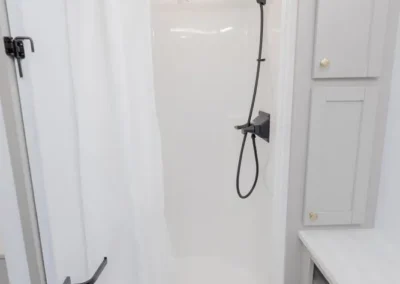 2024 Pause 19.4 Upgraded Interior Shower Copy