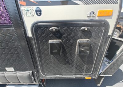 2023 MDC XT13