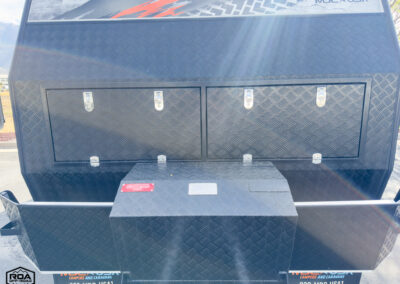 2023 MDC XT17HRT Overland