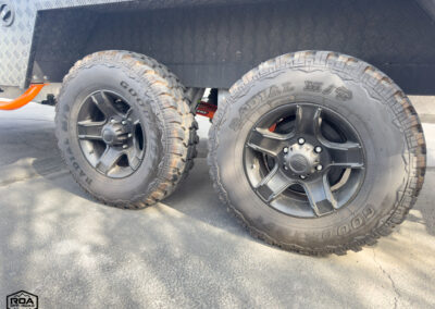 2023 MDC XT17HRT Overland
