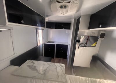 Used 2022 MDC XT12HR UT