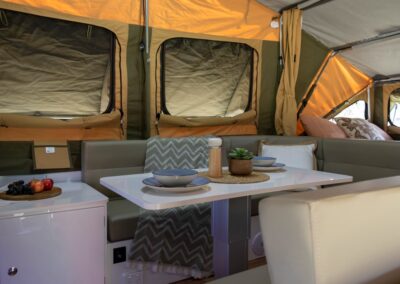 Au Robson Xtt Interior 12