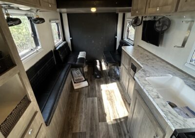 Used 2021 Xplore XR22