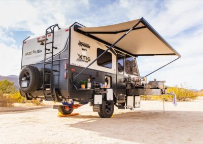 MDC XT16HR East West Off-Grid Extreme
