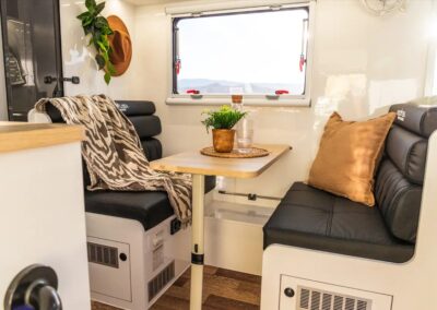 MDC XT16HR East West Off-Grid Extreme