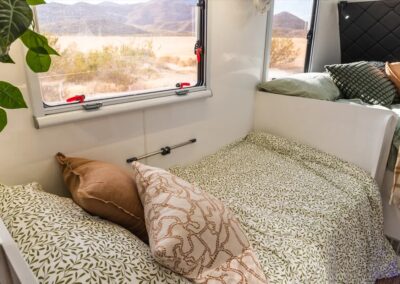 MDC XT16HR East West Off-Grid Extreme