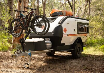 Teardrop Kube Camper With Bicycl (1)
