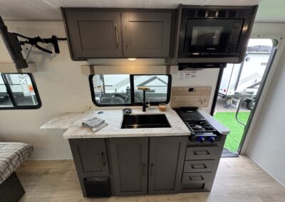 19 Qrb Kitchen