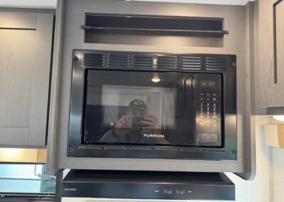 20BRE MICROWAVE