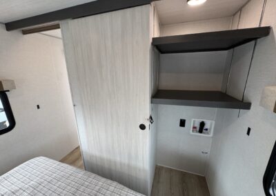 20BRE Front closet Large