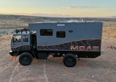 Moab Juggernaut Exterior