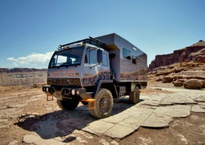 Moab Juggernaut Exterior