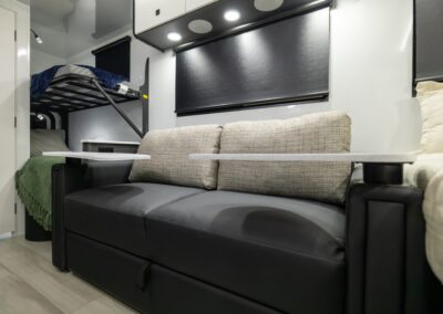 Pause Restart R17BH Bunkhouse Model