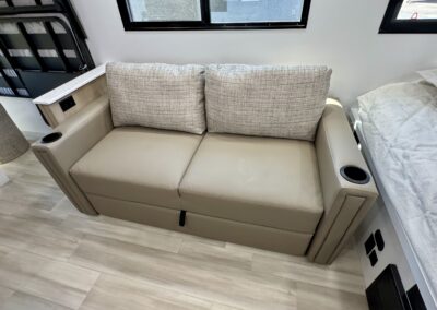 Pause Restart R17BH Bunkhouse Model