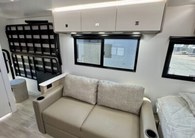 Pause Restart R17BH Bunkhouse Model