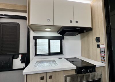 Pause Restart R17BH Bunkhouse Model