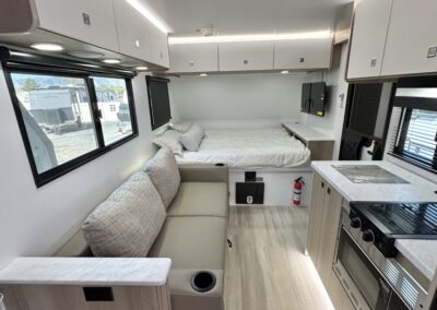 Pause Restart R17BH Bunkhouse Model